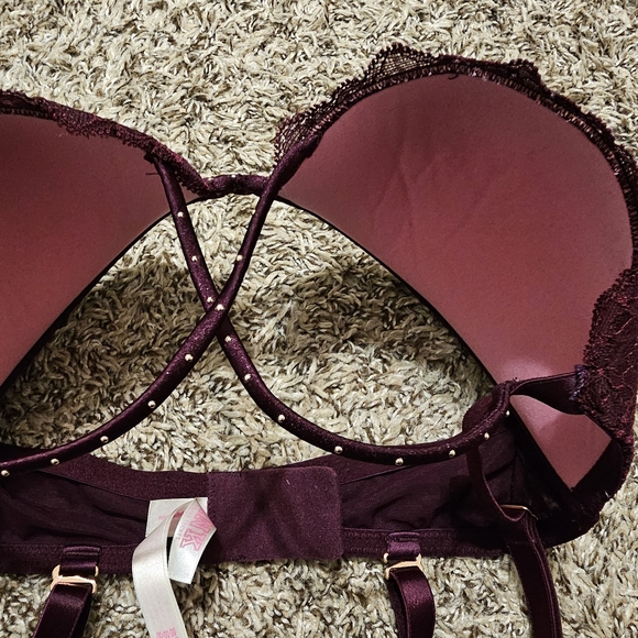 PINK - Picture 6 of 6